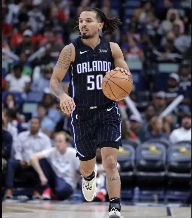 NBA媒体透露：灰熊正在积极交易科尔-安东尼，如果交易无法完成，双方会商讨买断