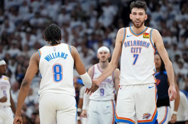 NBA3大动态！太阳续约布克，科密酒向瓦妮莎致歉，切特恐逼走杰威