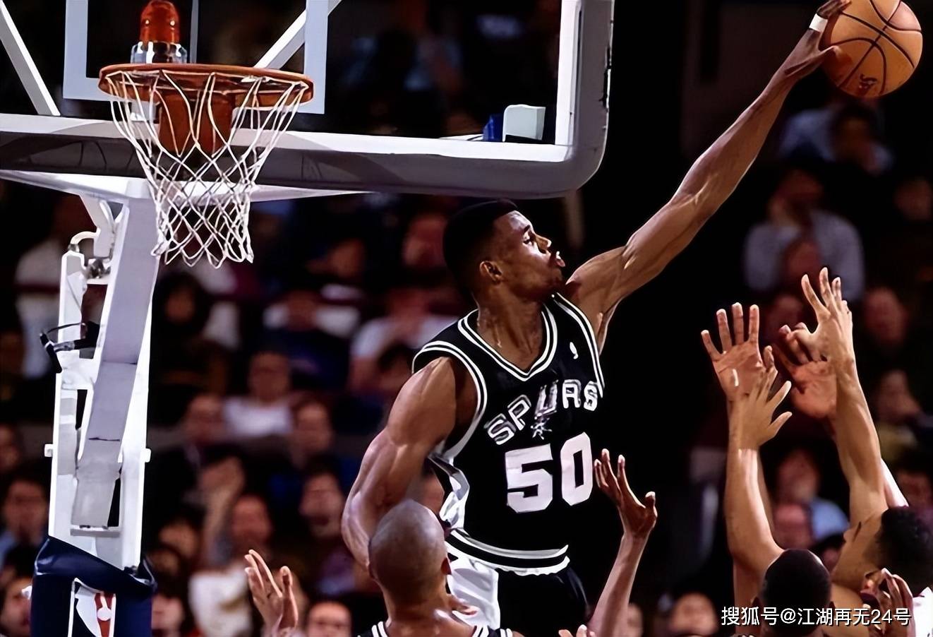 只要我不申请交易就走不了！拥有交易否决权有多难？NBA仅10人
