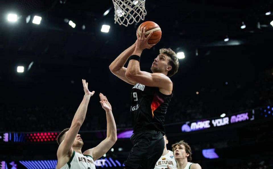 FIBA赛场的得分高手！奥兰多魔术侧翼球星在欧锦赛的亮眼表现