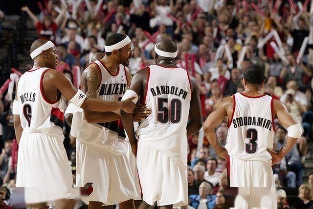 传统没德!比卢普斯被捕,波特兰开拓者“监狱队”再加一人!