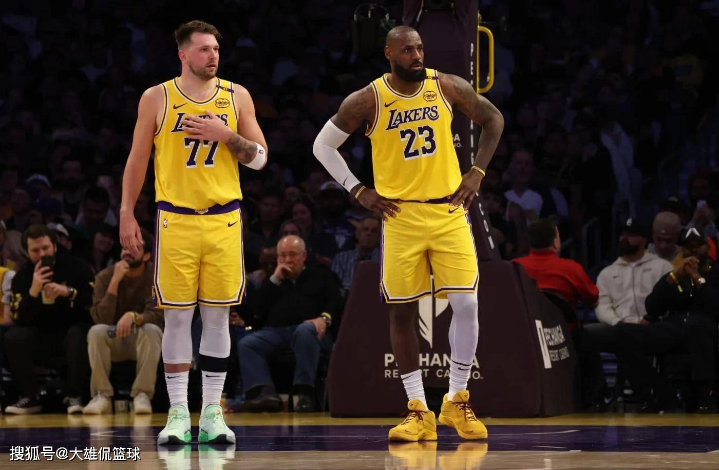 洛杉矶湖人2025-26赛季最强三套首发阵容，哪套最强