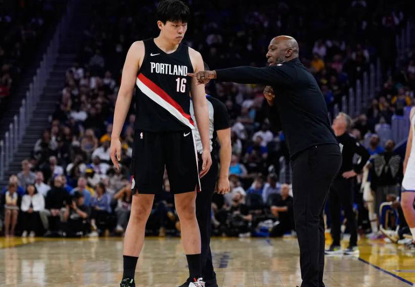 波特兰开拓者换帅，杨瀚森师傅登基！